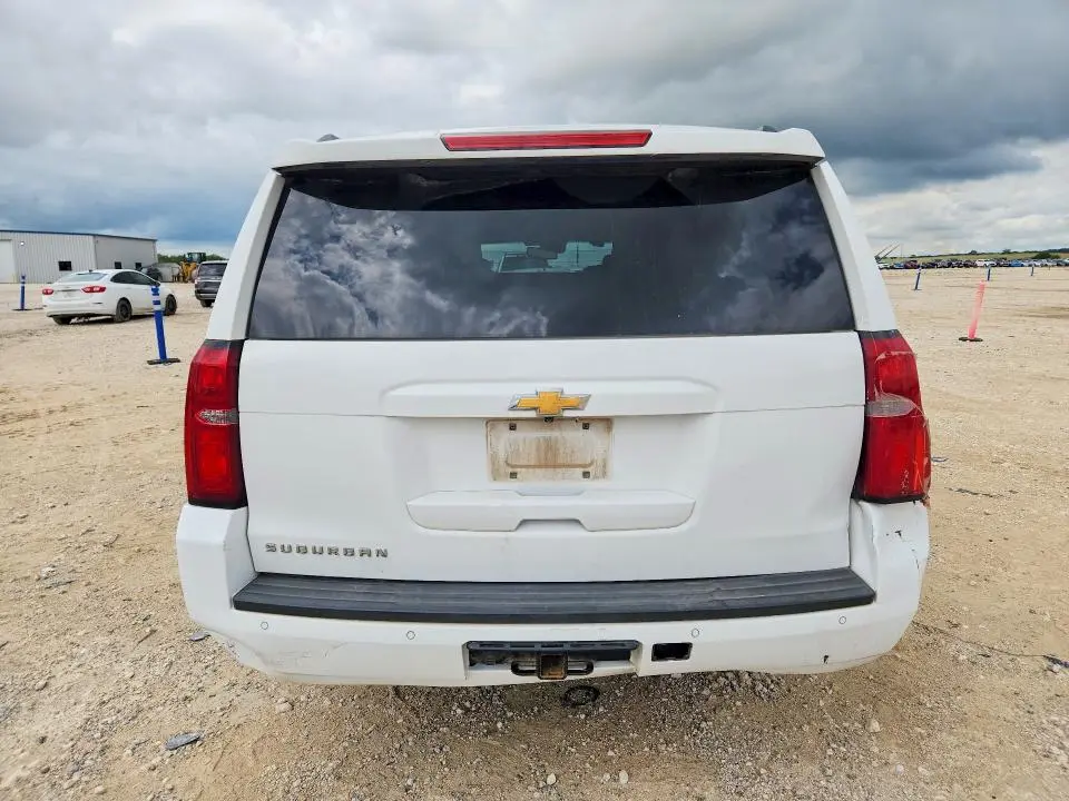 2016 CHEVROLET SUBURBAN C1500 LT  