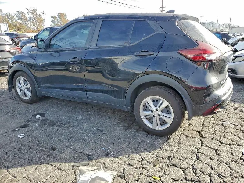 2024 NISSAN KICKS S  