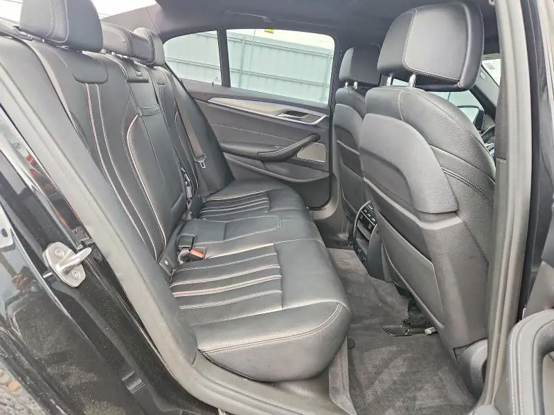 2018 BMW 540 XI  