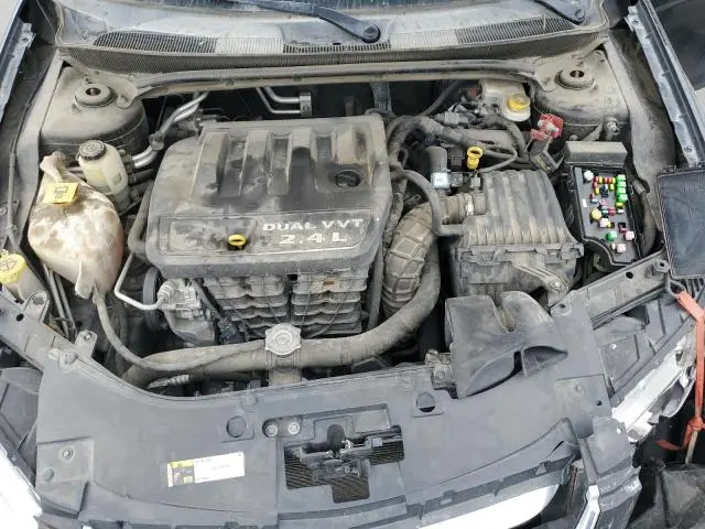 2014 CHRYSLER 200 LX  
