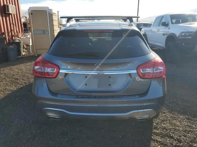 2019 MERCEDES-BENZ GLA 250  