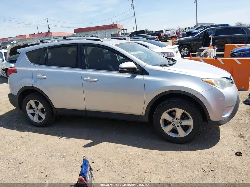 2013 TOYOTA RAV4 XLE