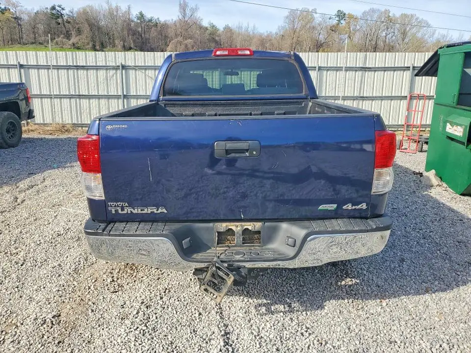 2010 TOYOTA TUNDRA CREWMAX SR5  