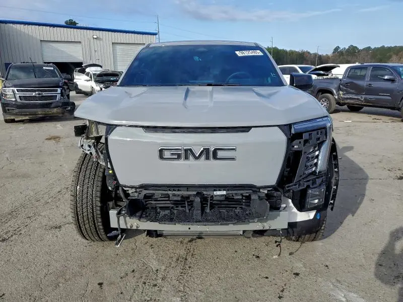 2025 GMC SIERRA DENALI  