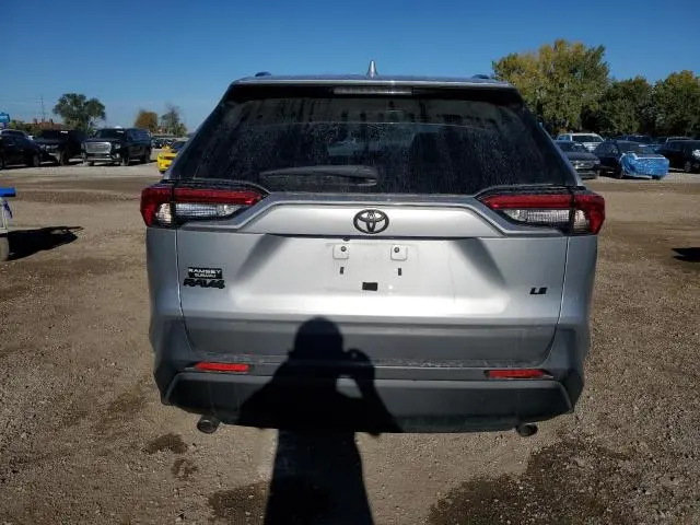 2019 TOYOTA RAV4 LE  