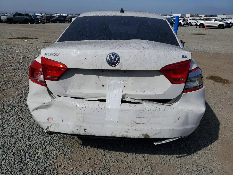 2012 VOLKSWAGEN PASSAT SE  