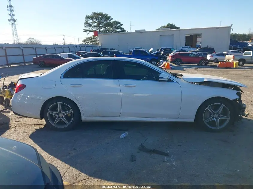 2017 MERCEDES-BENZ E 300  