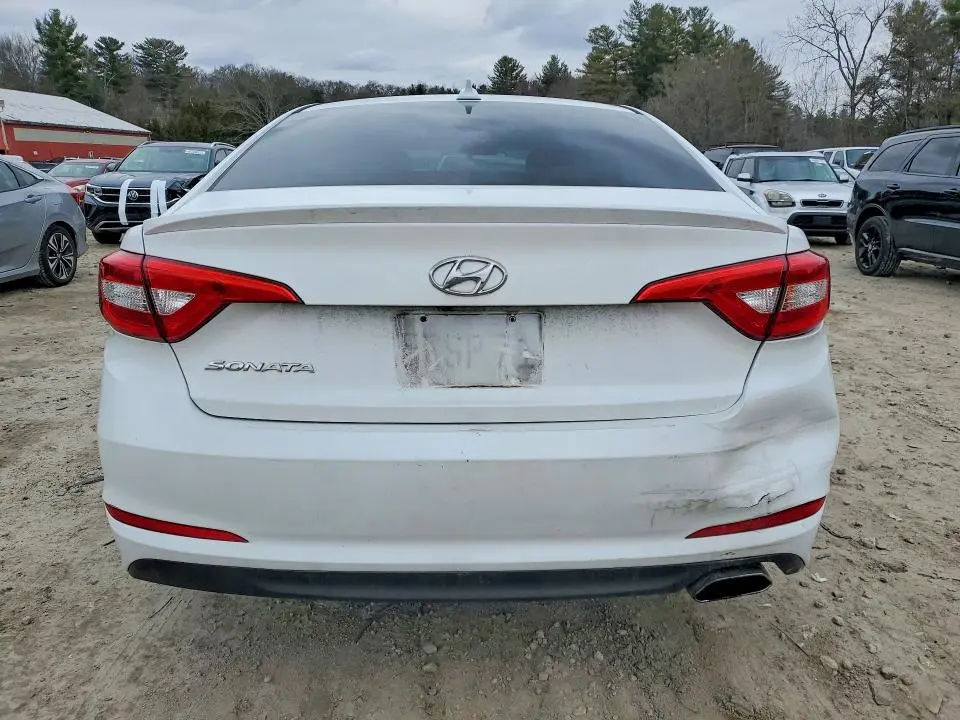 2017 HYUNDAI SONATA SE  