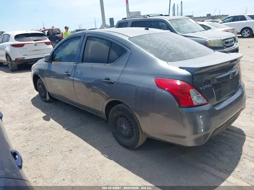 2017 NISSAN VERSA 1.6 S+