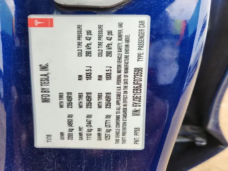 2018 TESLA MODEL 3   