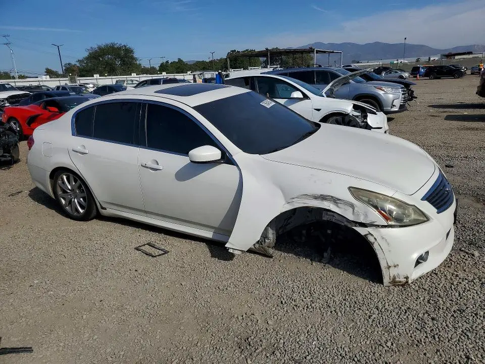 2012 INFINITI G37 BASE  