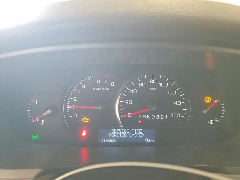 2010 CADILLAC DTS PREMIUM COLLECTION  
