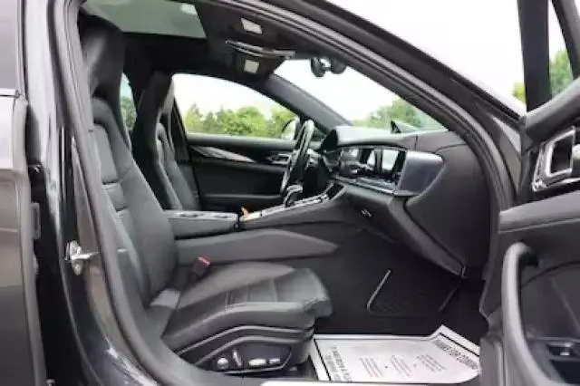 2020 PORSCHE PANAMERA 4S  