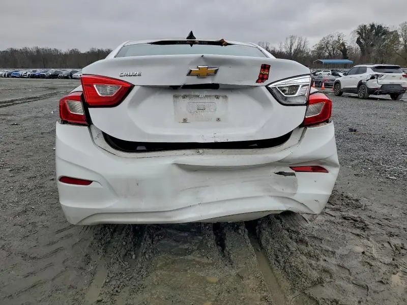 2018 CHEVROLET CRUZE LS  