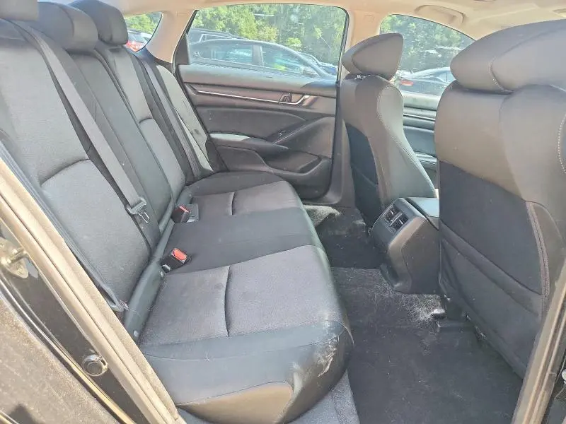 2018 HONDA ACCORD EX  