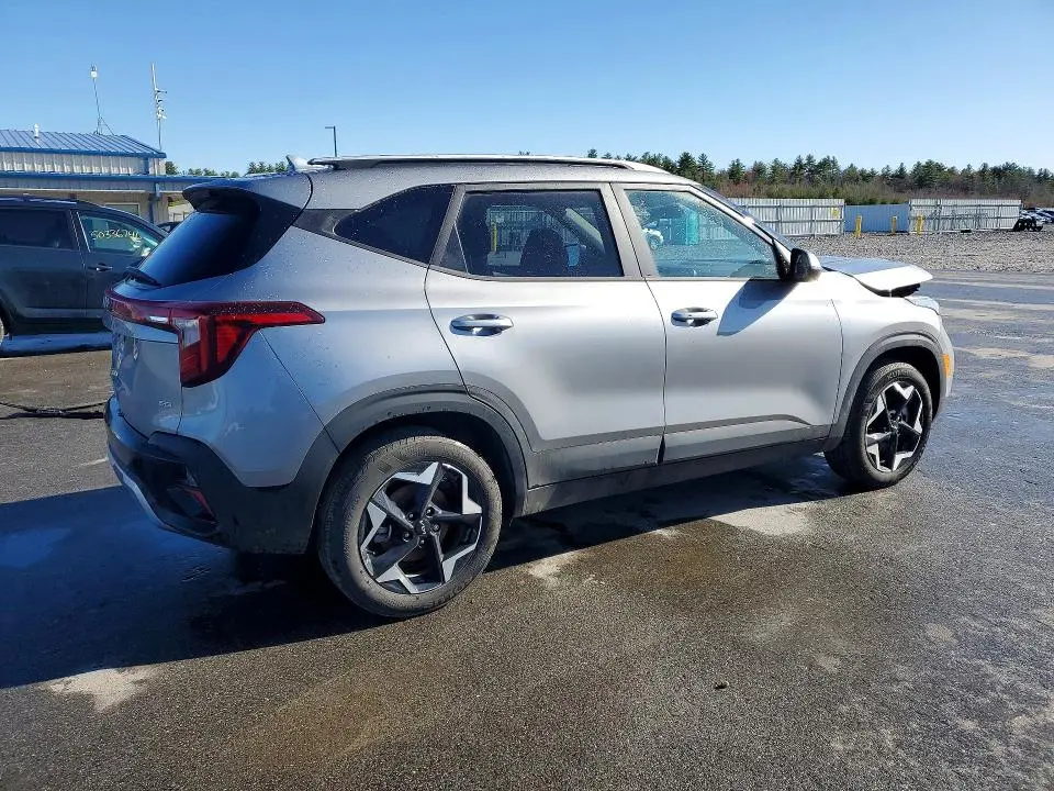 2025 KIA SELTOS S  