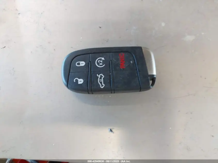 2015 CHRYSLER 300 LIMITED