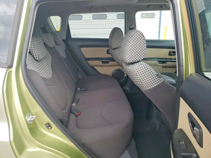 2010 KIA SOUL +  