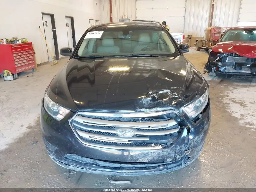 2018 FORD TAURUS SEL