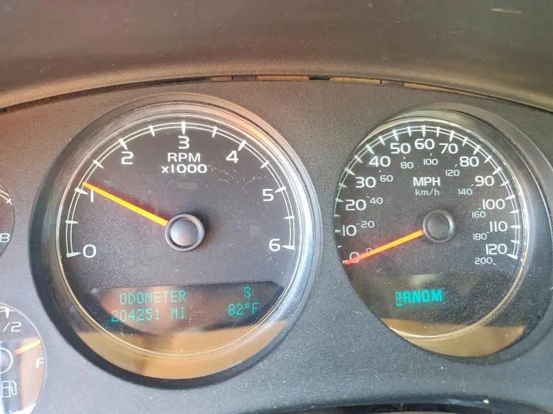2011 GMC YUKON SLT  