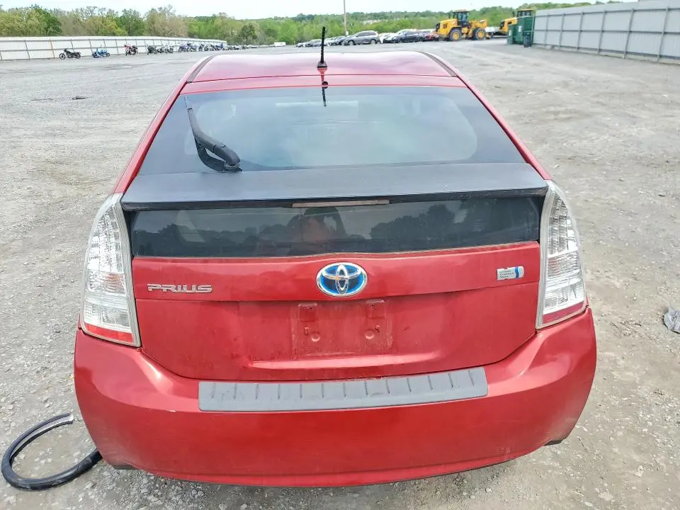 2014 TOYOTA PRIUS TWO  