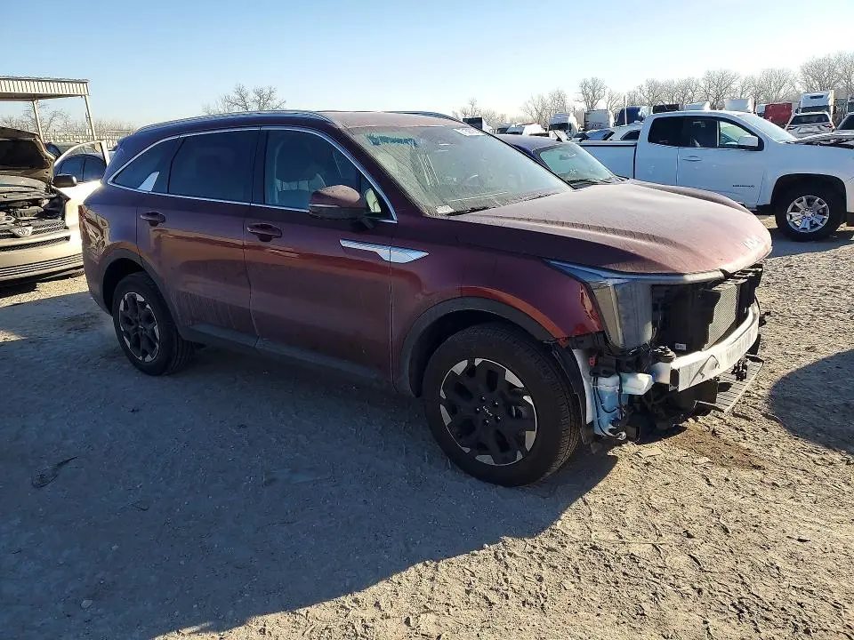 2025 KIA SORENTO S  