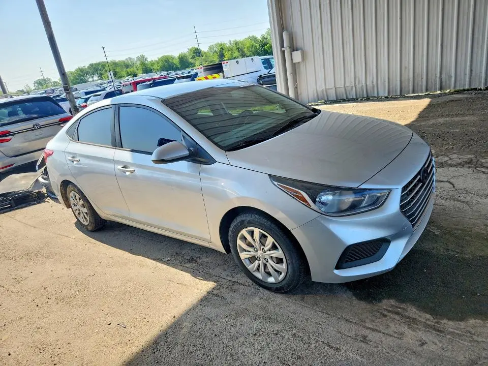 2019 HYUNDAI ACCENT SE  