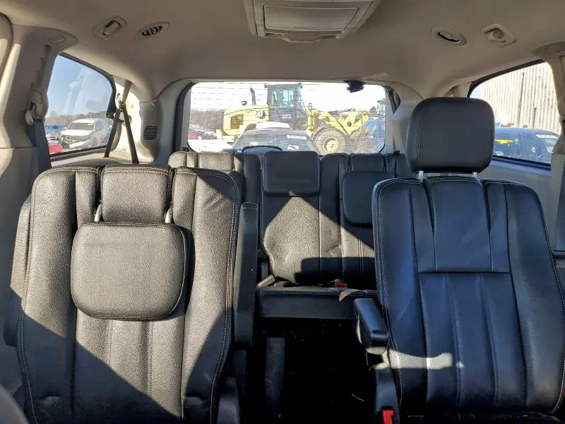 2016 CHRYSLER TOWN & COUNTRY TOURING  