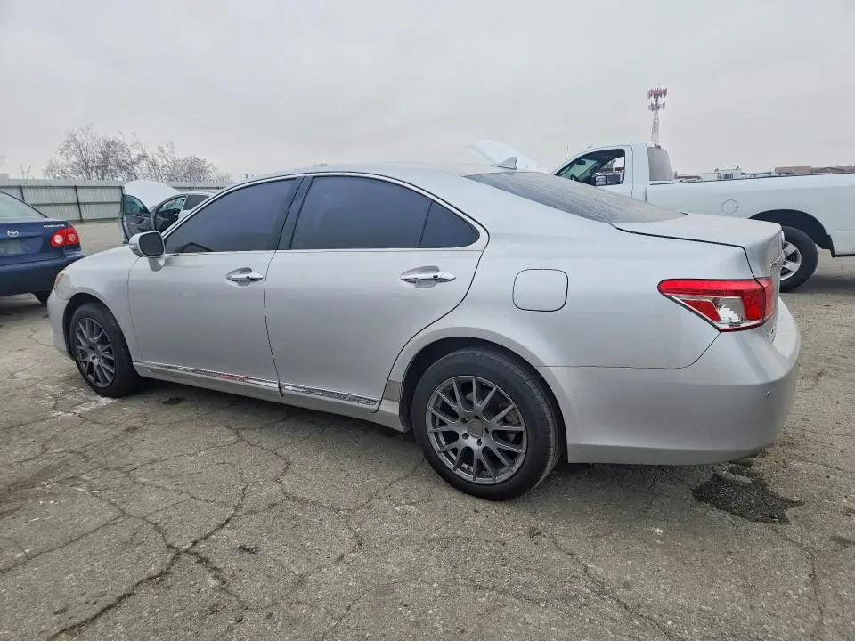 2011 LEXUS ES 350  