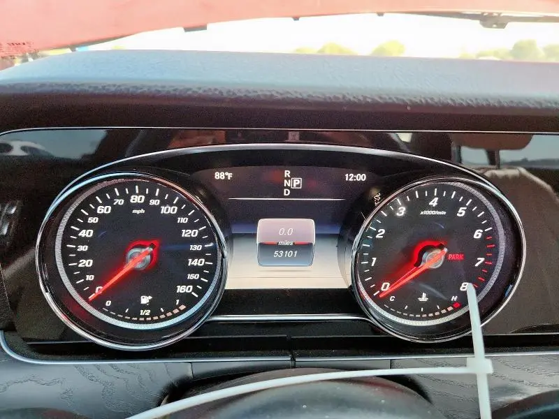 2017 MERCEDES-BENZ E 300  