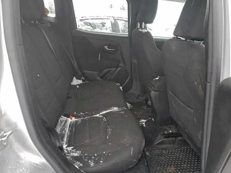 2021 JEEP RENEGADE LATITUDE  