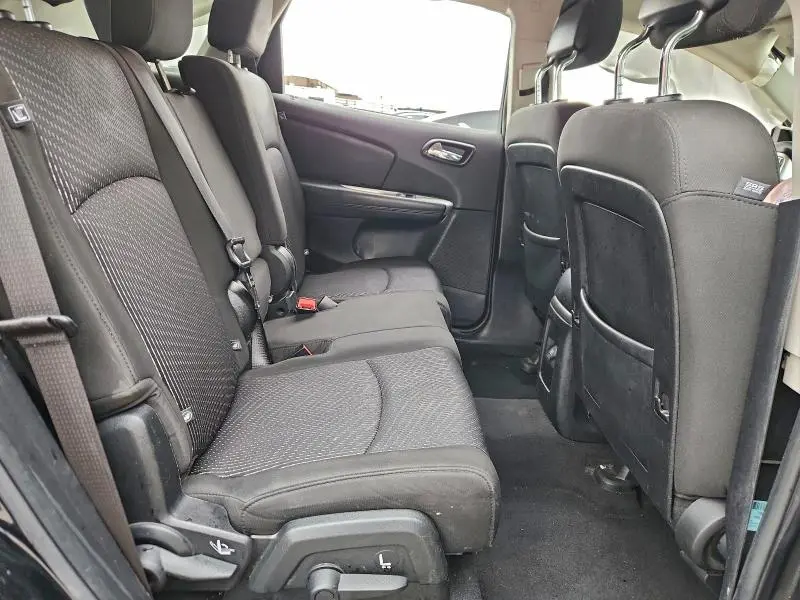 2020 DODGE JOURNEY SE  