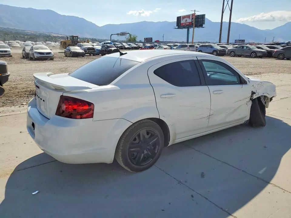 2012 DODGE AVENGER SE  