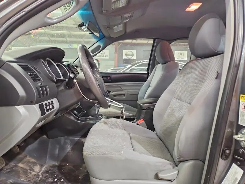 2014 TOYOTA TACOMA BASE  