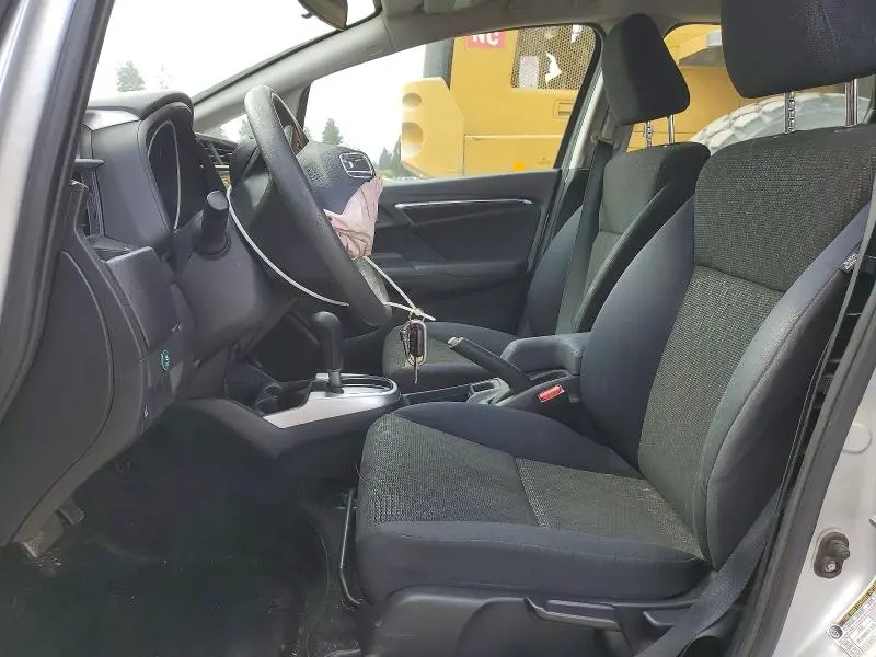 2015 HONDA FIT LX  