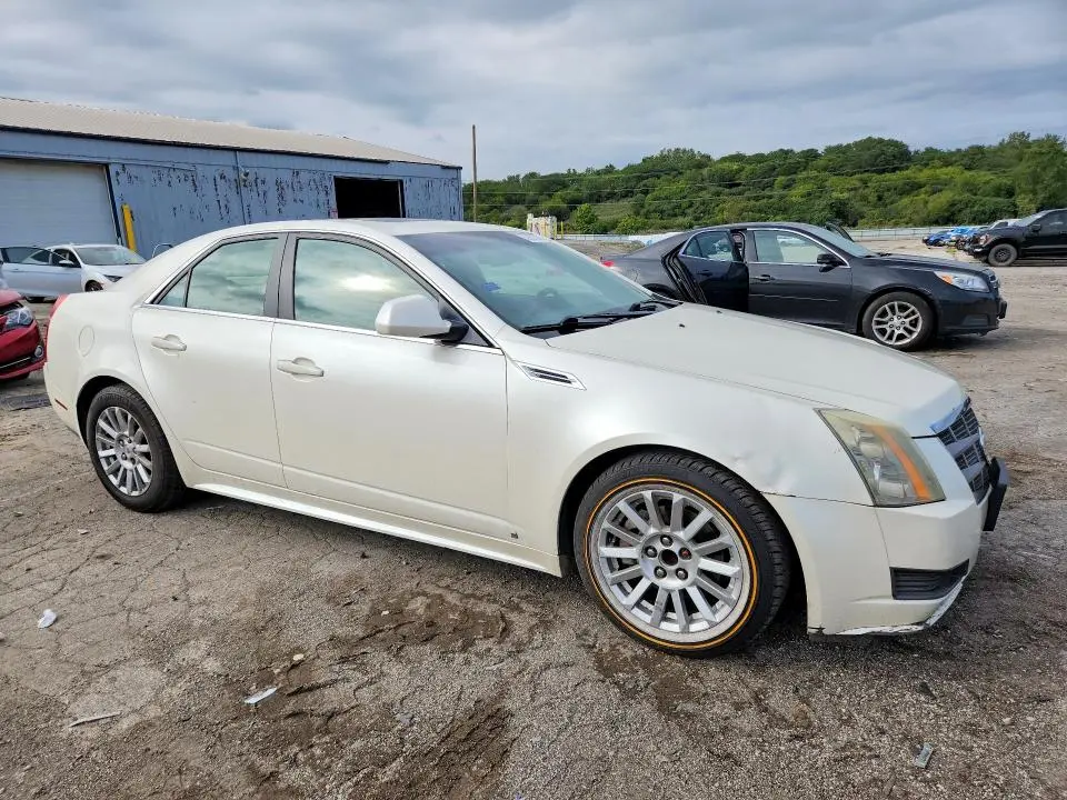 2010 CADILLAC CTS LUXURY COLLECTION  