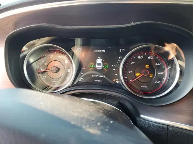 2017 DODGE CHARGER SE  