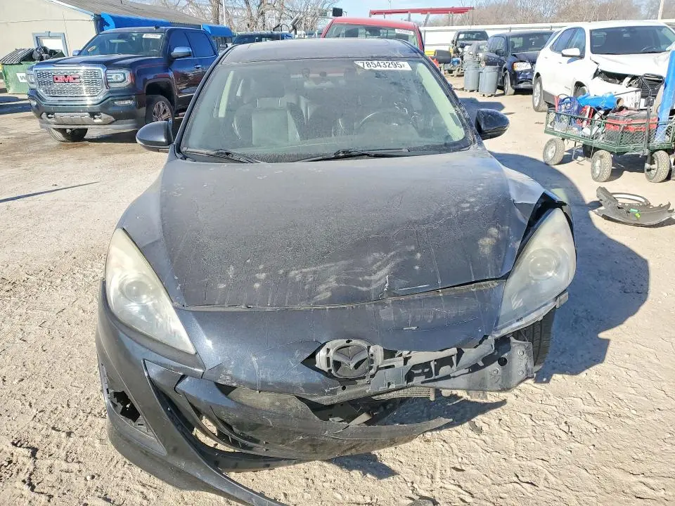 2013 MAZDA 3 S  