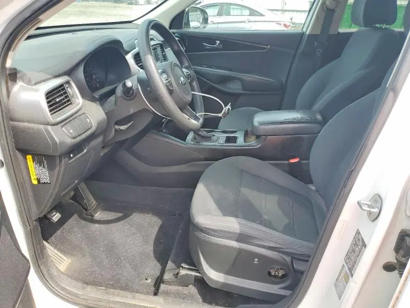 2016 KIA SORENTO LX V6  