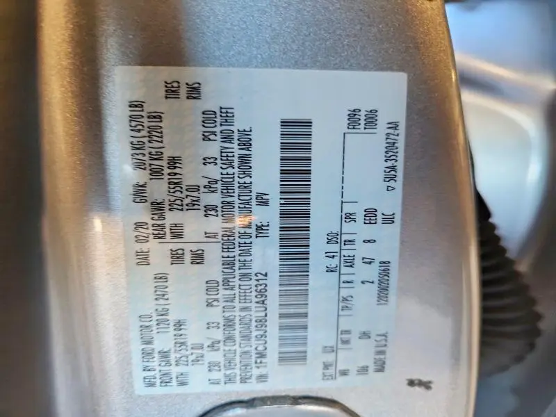 2020 FORD ESCAPE TITANIUM  