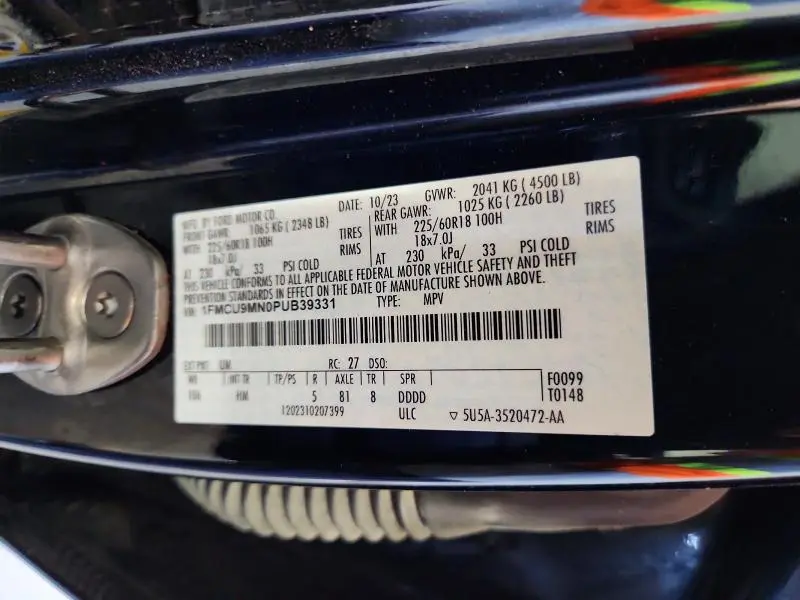 2023 FORD ESCAPE ST LINE  