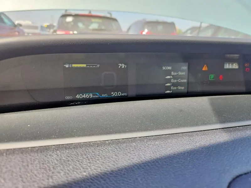 2020 TOYOTA PRIUS XLE AWD-E  