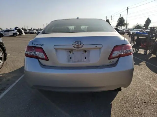 2010 TOYOTA CAMRY BASE  