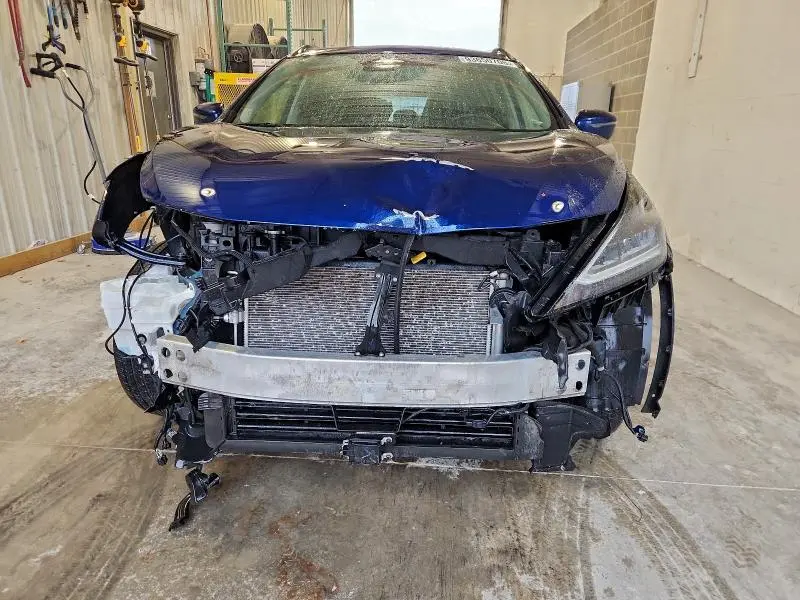 2021 NISSAN MURANO SV  