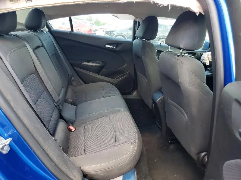 2017 CHEVROLET CRUZE LT  