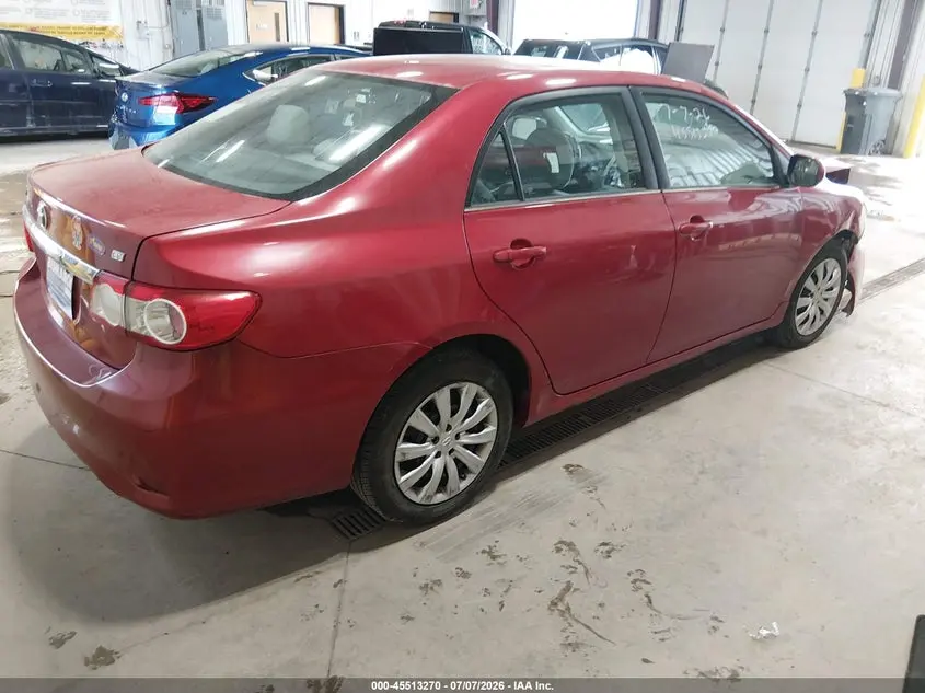 2013 TOYOTA COROLLA LE