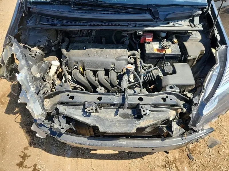 2016 TOYOTA YARIS 5-DOOR LE  