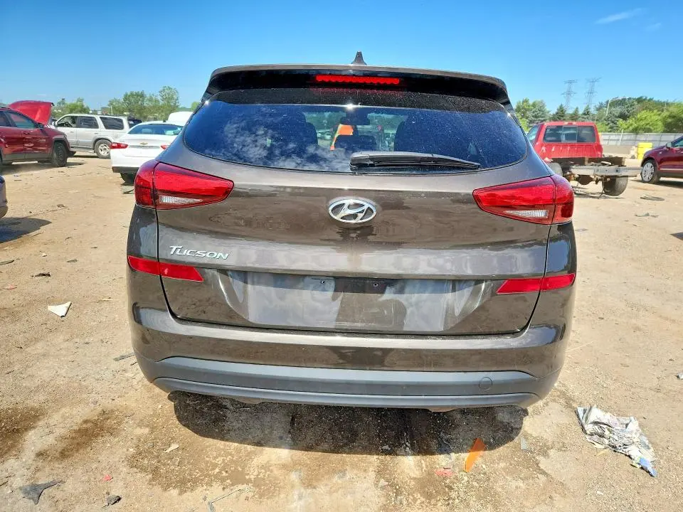 2020 HYUNDAI TUCSON SE  