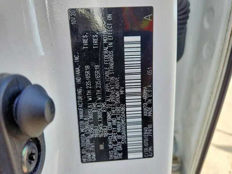 2021 TOYOTA HIGHLANDER HYBRID XLE  