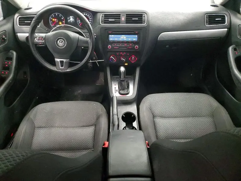 2014 VOLKSWAGEN JETTA SE  